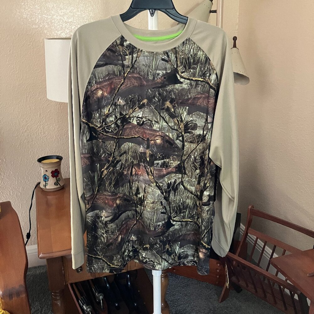 NWT Men’s Sz. L Fishouflage Long Sleeve Performance Shirt T-Shirt Tee Shirt